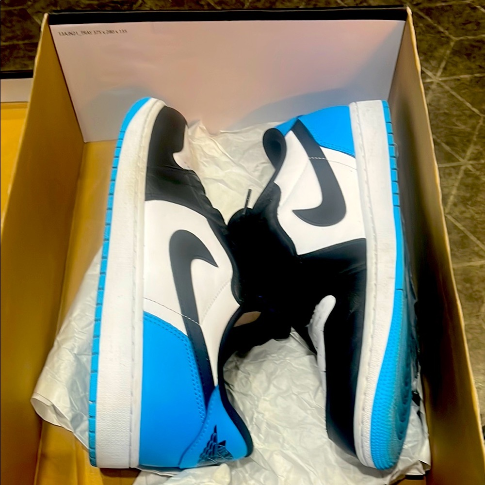 Nike Black and Blue Sneakers